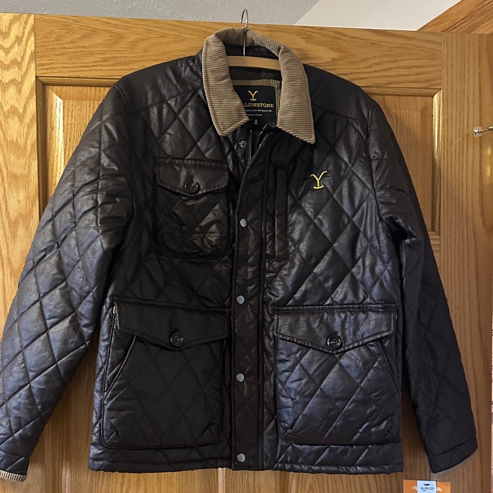 Yellowstone Men's Quilted brown Jacket with Corduroy Collar